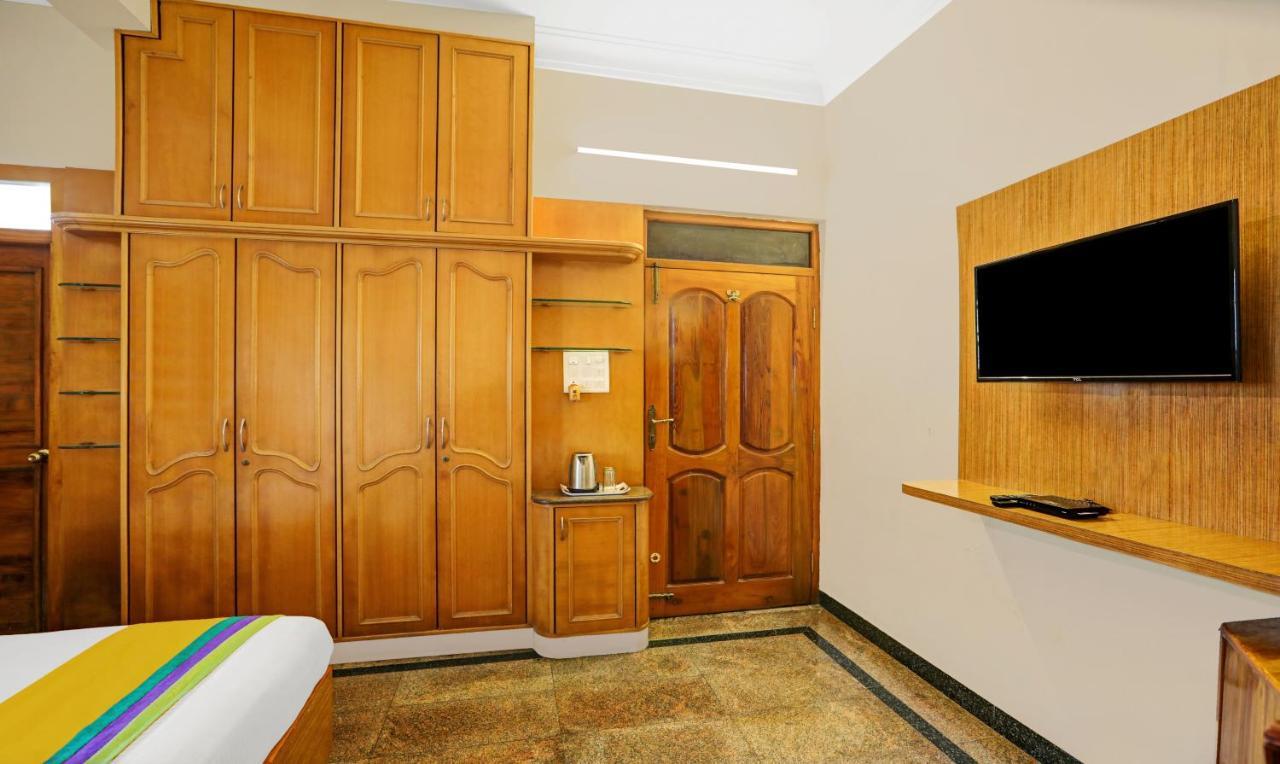 Itsy Hotels Anurag Inn Мисор Екстериор снимка